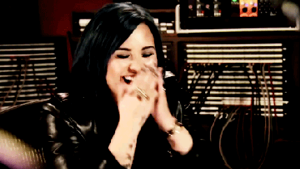 Demi lovato double jointed