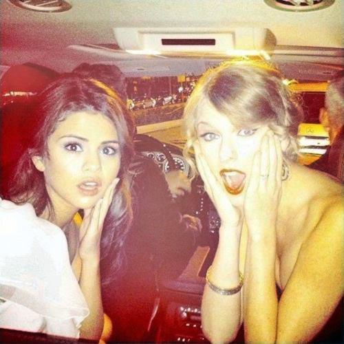 10 Photos Of Taylor Swift And Selena Gomez You Didnt Know