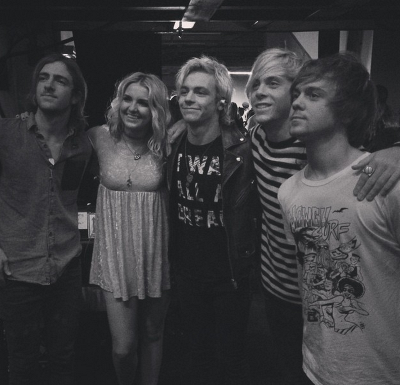R5 cover video
