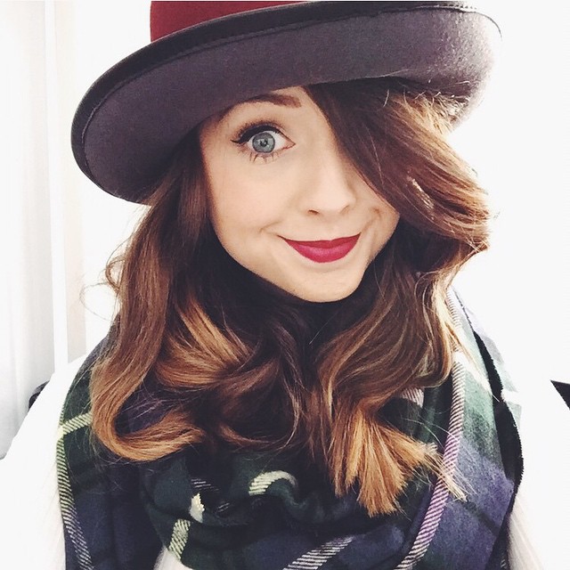 stå Fantasi Børnehave Zoella Responds to Being Accused of Making Up Her Struggles With Mental  Health