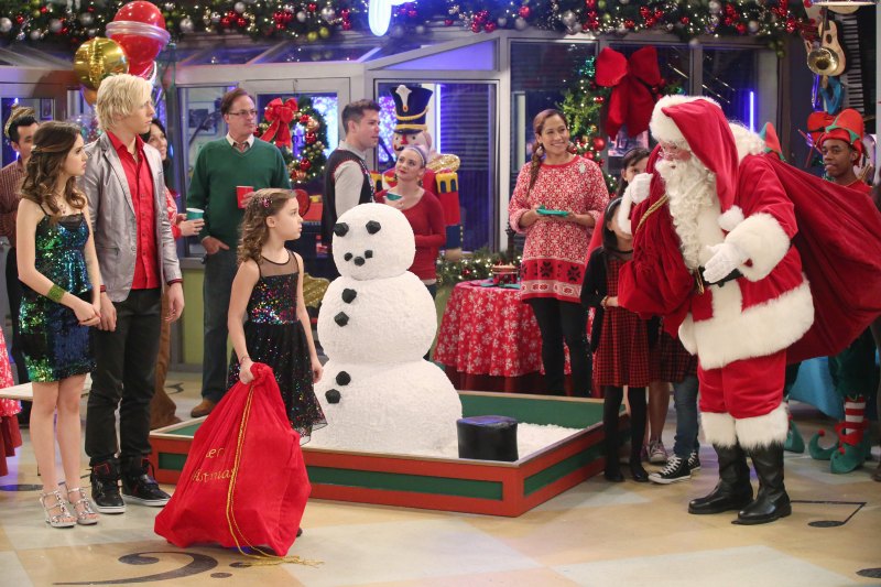 Austin and ally santas and surprises