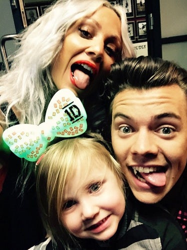 lou lux and harry selfie