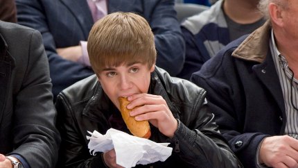 Justin bieber hot dog