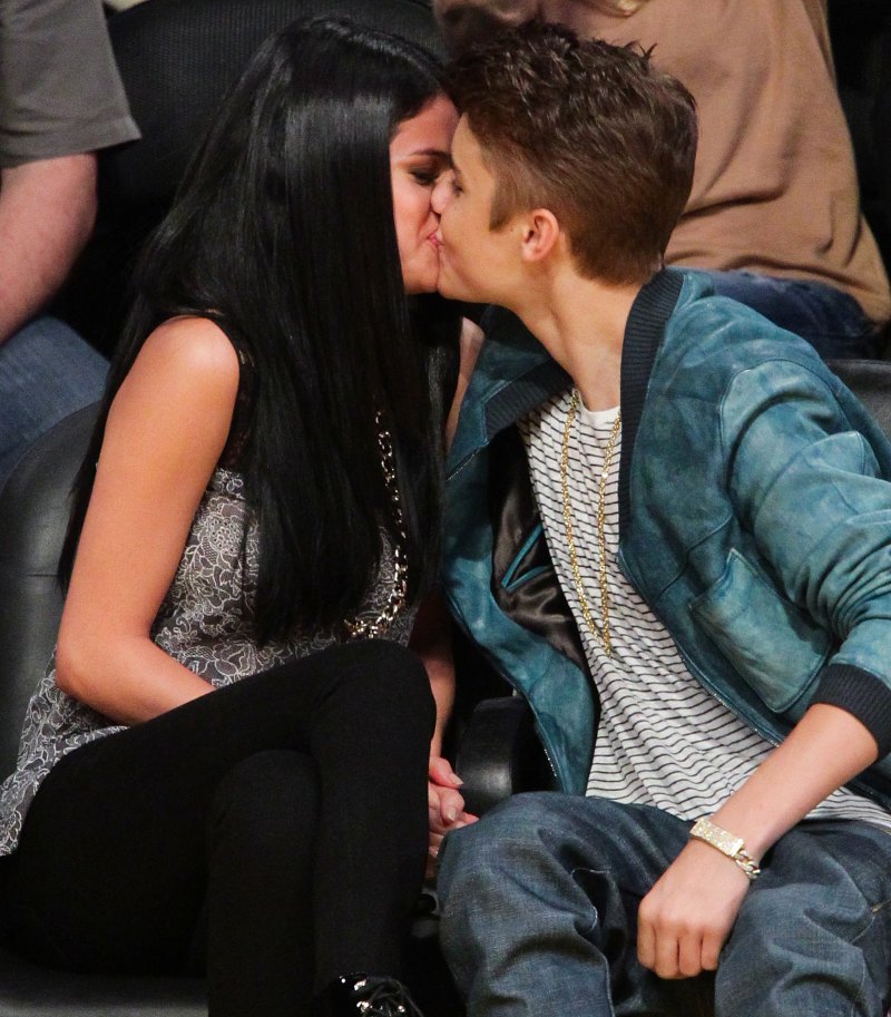 Selena gomez justin bieber kissing