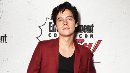 Cole sprouse riverdale tweet