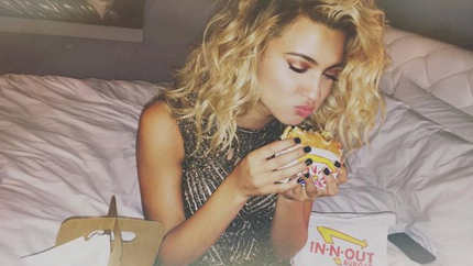 Tori kelly after party video music awards