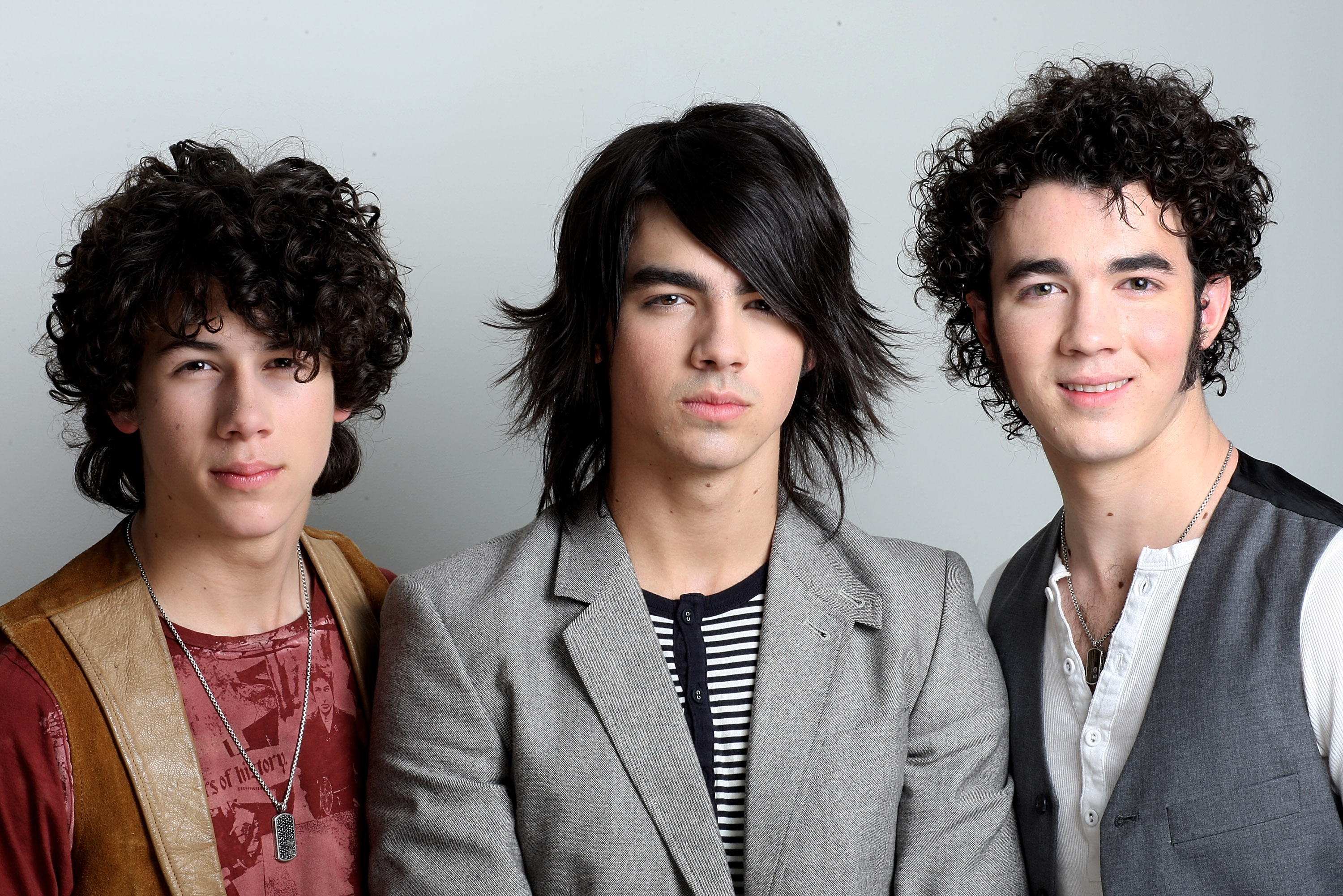 Jonas Brothers Reunion: Debunking Reactivated Instagram Rumors