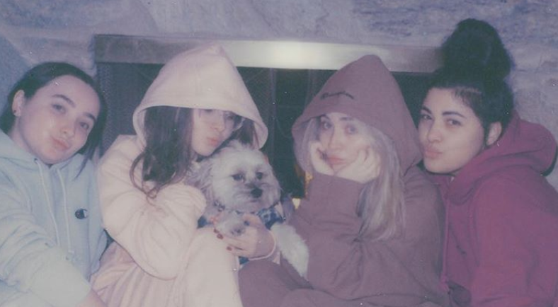 Sabrina Carpenter Sisters: Who Are Sarah, Shannon and Cayla