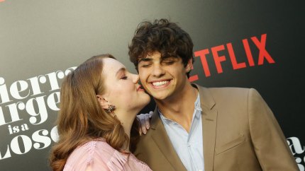 Shannon purser and noah centineo kissing