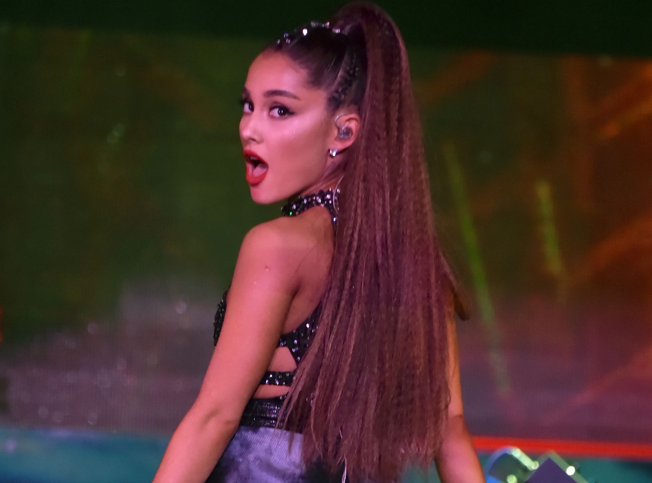 Ariana Grande Rocked Her Real, Short Hair For Only One Reason
