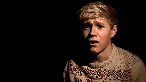 Niall Horan Cries On Instagram, Confusing Fans
