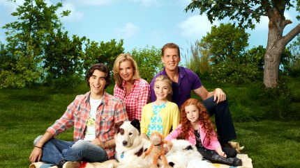disney-channel-dog-with-a-blog-cast-stan
