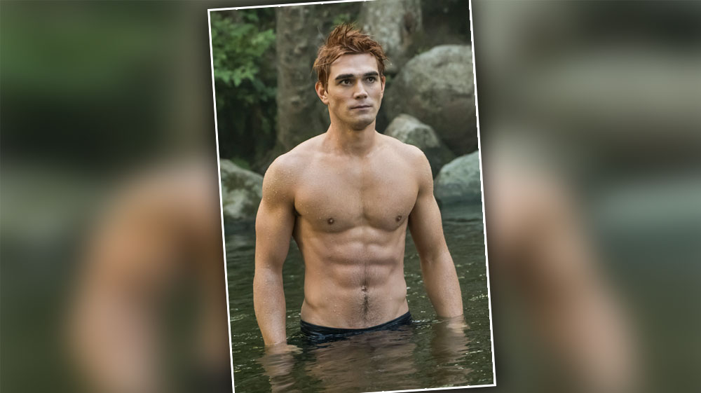 Riverdale Cast Shirtless | Student in Scotland