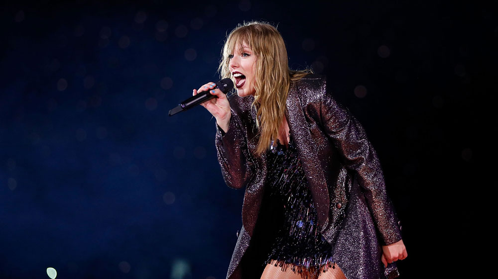 Taylor Swifts 7th Album Lover Release Date Details And More
