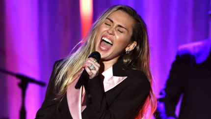 Miley Cyrus Sings Old HSM Songs