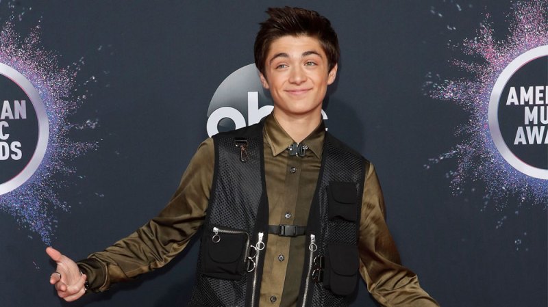 Asher Angel Spills On New Song Chills Exclusive
