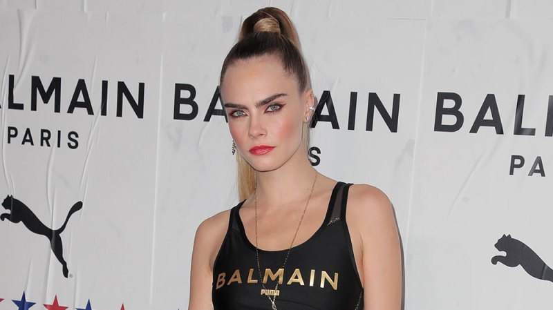 Cara Delevingne Says She Runs Around The Woods Naked To Cure Her Stress