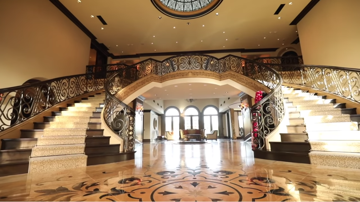 Jeffree Star's new $14.6 million mansion has a gym with two floors