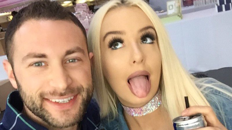 Tana Mongeau Gets Into Explosive Fight With Manager Jordan Worona