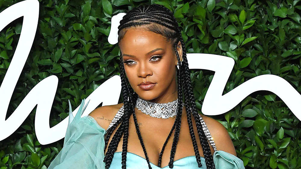 Rihanna to Launch a Makeup Line, Fenty Beauty