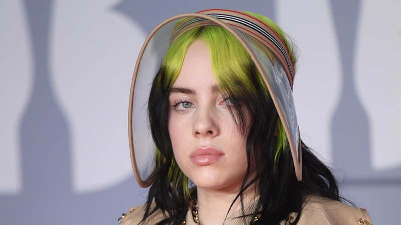 Billie Eilish Calls Out Those Who Are ‘Quarantining With Different People’ Every Day