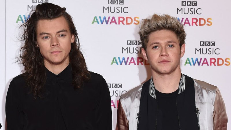 harry styles gushes over niall horans music