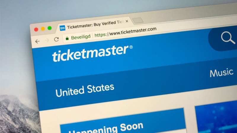 ticketmaster wont give refunds for postponed show