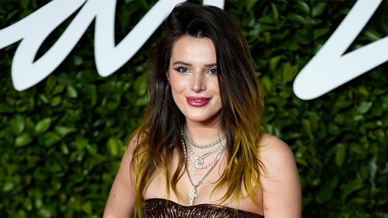 Bella Thorne Shares Amazing Before And After Photos Of Her Acne — Check Out Her Transformation