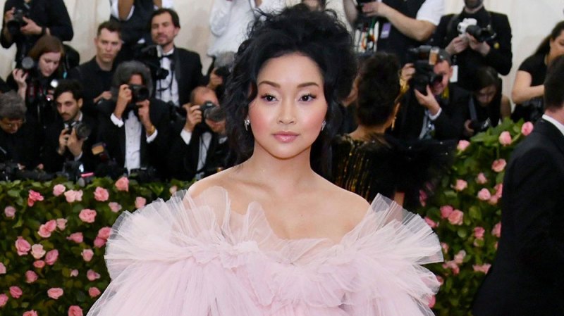 Lana Condor Recounts Attending The Met Gala Then Flying Back To Film 'TATBILB' Without Sleeping