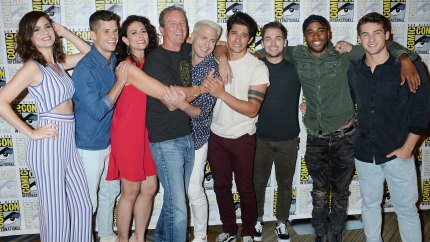 All The Behind-The-Scenes Secrets And On Set Tea The Cast Of 'Teen Wolf' Spilled During Their Reunion