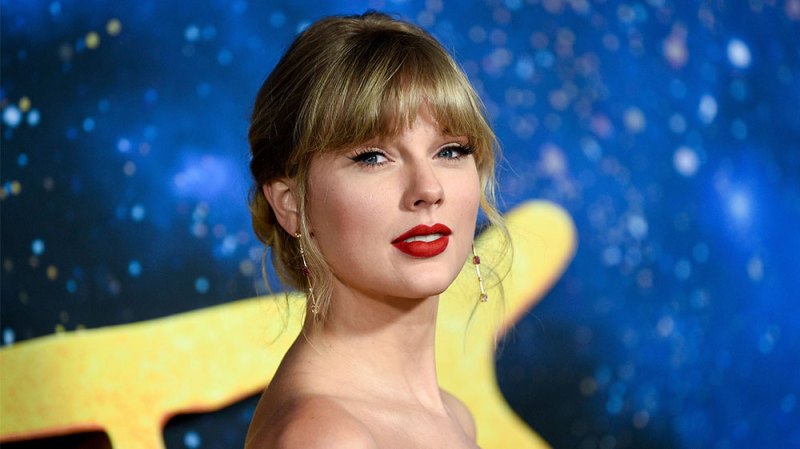 The ‘Folklore’ Era Continues! Taylor Swift’s ‘Evermore’ Drops At Midnight: What We Know