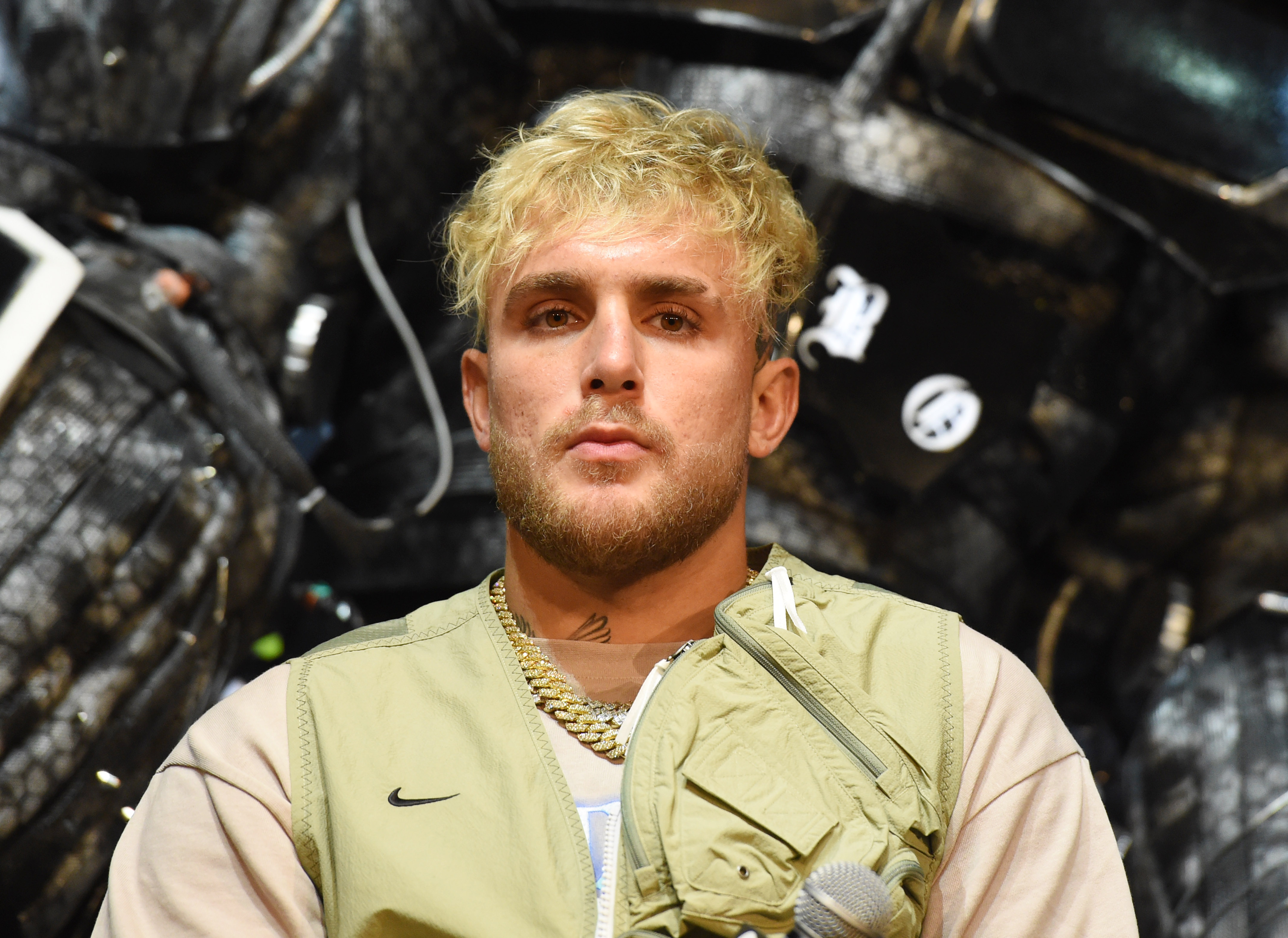 Is Jake Paul Single? A Guide to the YouTubers Dating History photo