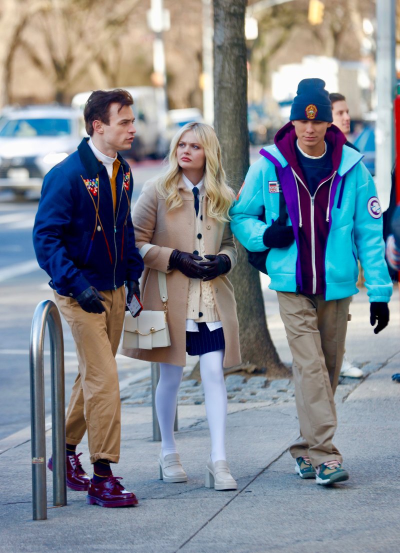Gossip Girl' Reboot Cast Films in New York City: See the Photos