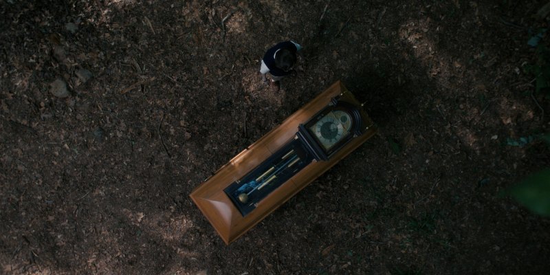 An Explanation Behind the Clocks in 'Stranger Things 4': Symbolism, Vecna, More