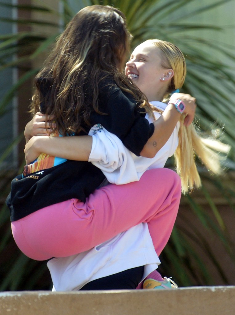 JoJo Siwa and Girlfriend Avery Cyrus Pack on the PDA Following Red Carpet Debut: Photos