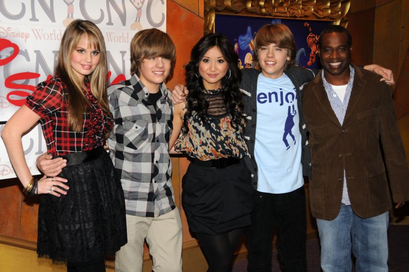 'The Suite Life on Deck' Cast: Where Are They Now? Photos