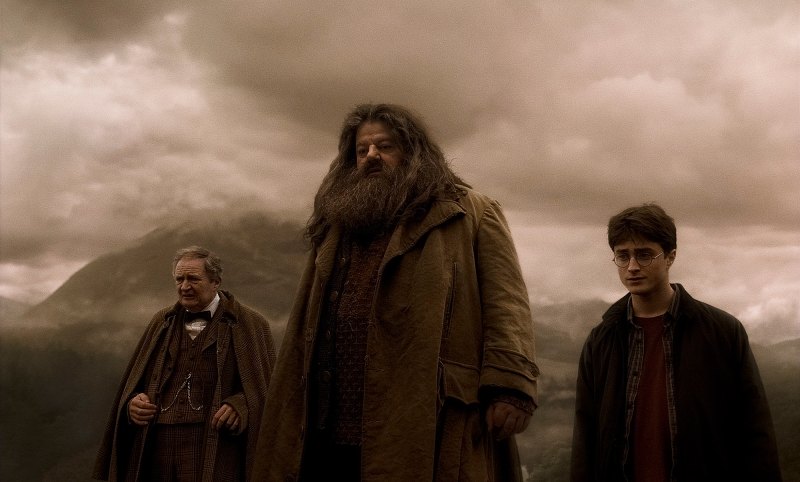'Harry Potter' Cast React to Death of Former Costar Robbie Coltrane: