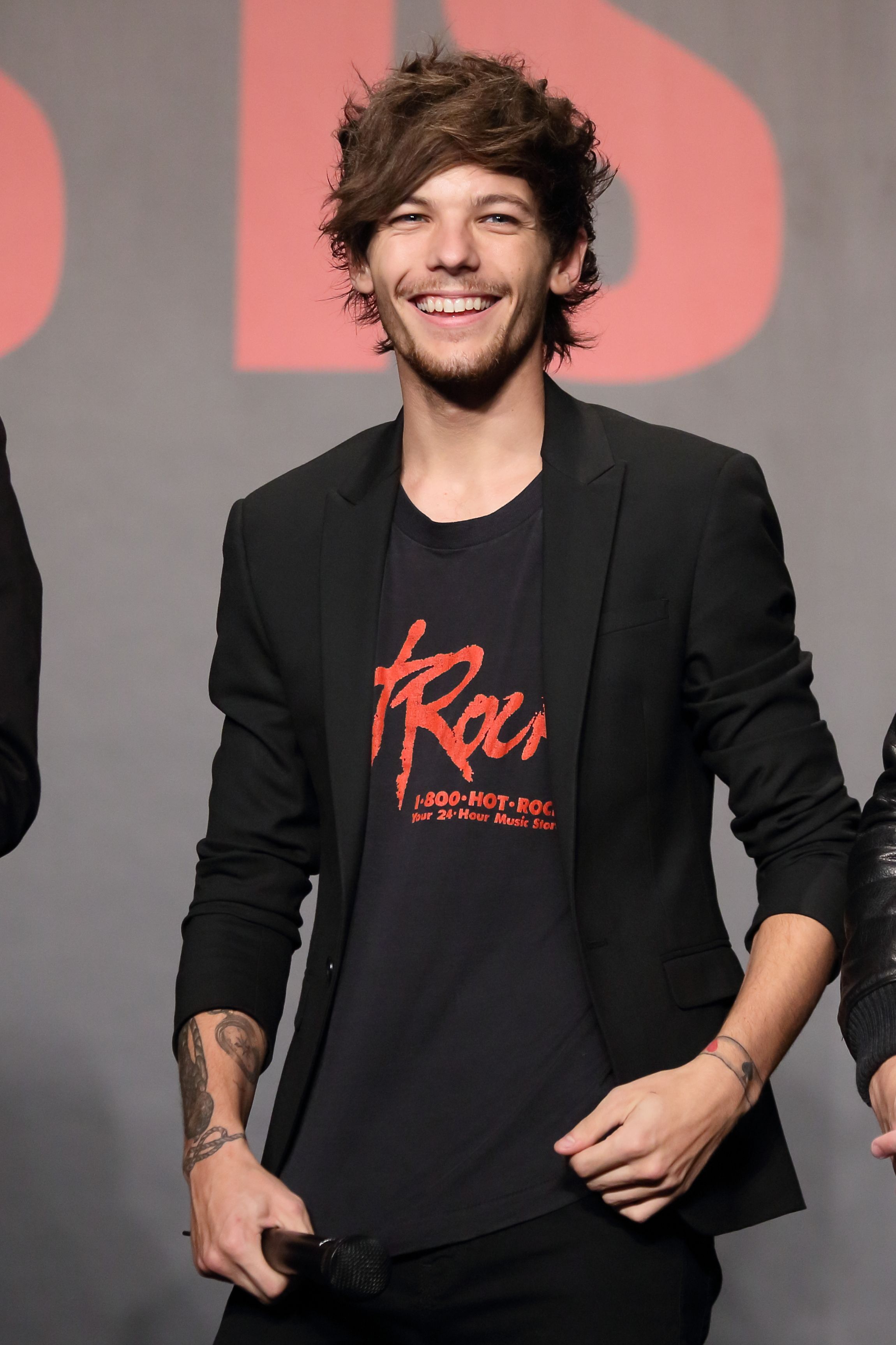 Louis Tomlinson Transformation Photos: One Direction to Now
