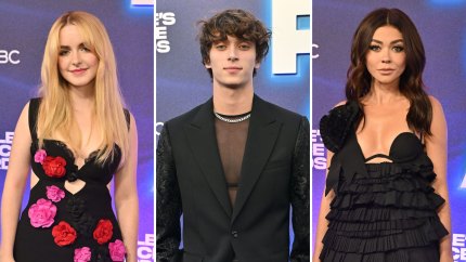 Young Hollywood Slayed at the 2022 People's Choice Awards: Red Carpet Arrival Photos