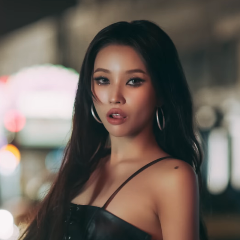 GIDLE Soyeon 소연 - QUEEN CARD in 2023
