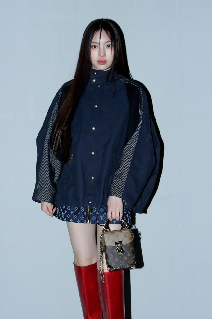 South Korean Teen Foto Hyein Newjeans: Youngest Louis Vuitton