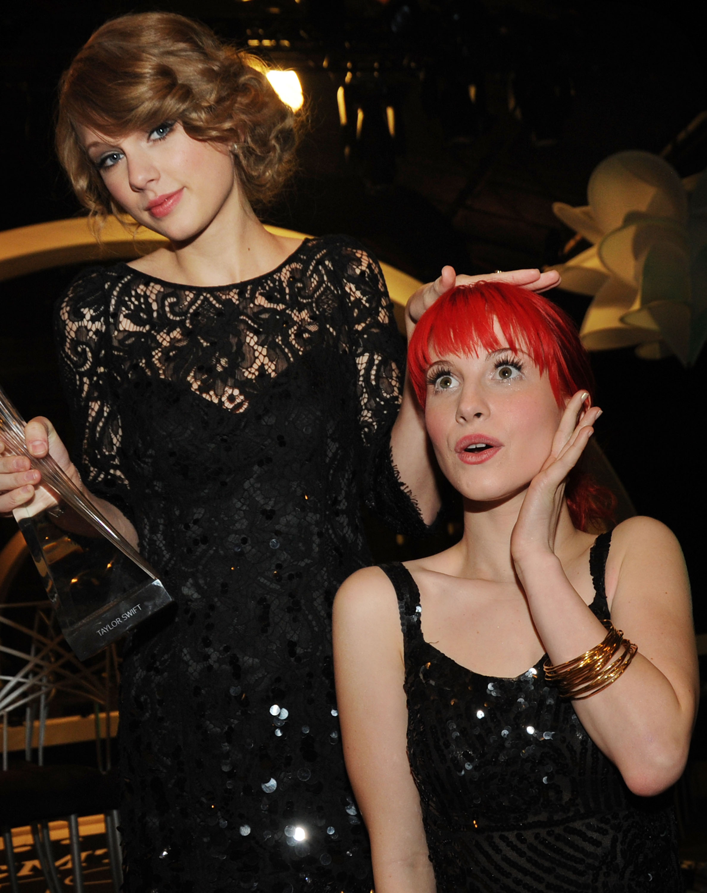 Taylor Swift and Hayley Williams' Friendship Timeline | J-14